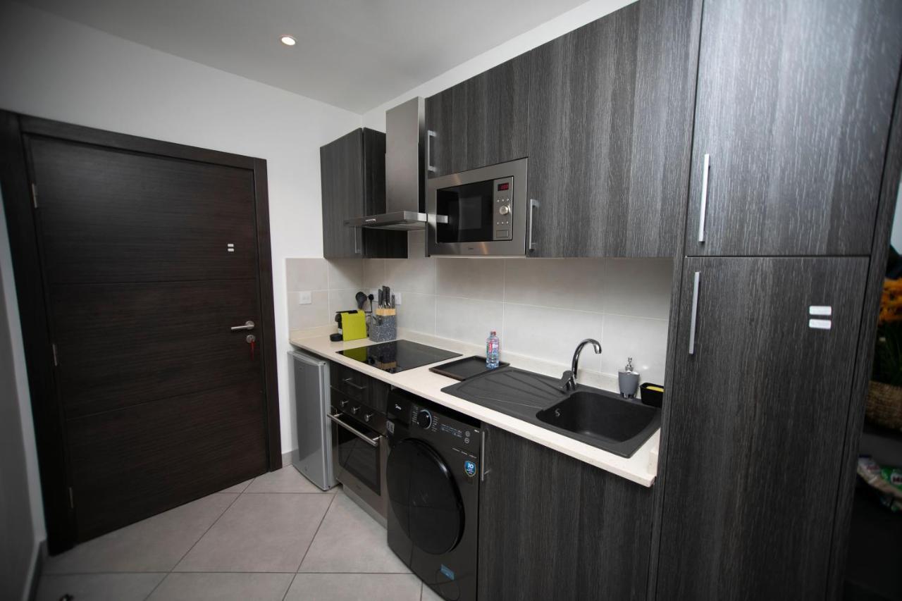 Accra Comfy Studio At Embassy Gardens Cantonments Exterior photo